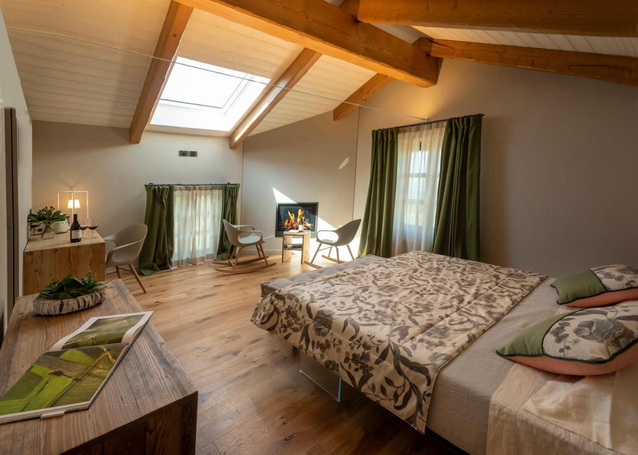 Antica Dimora Dosio Bed & Breakfast La Morra Exterior photo