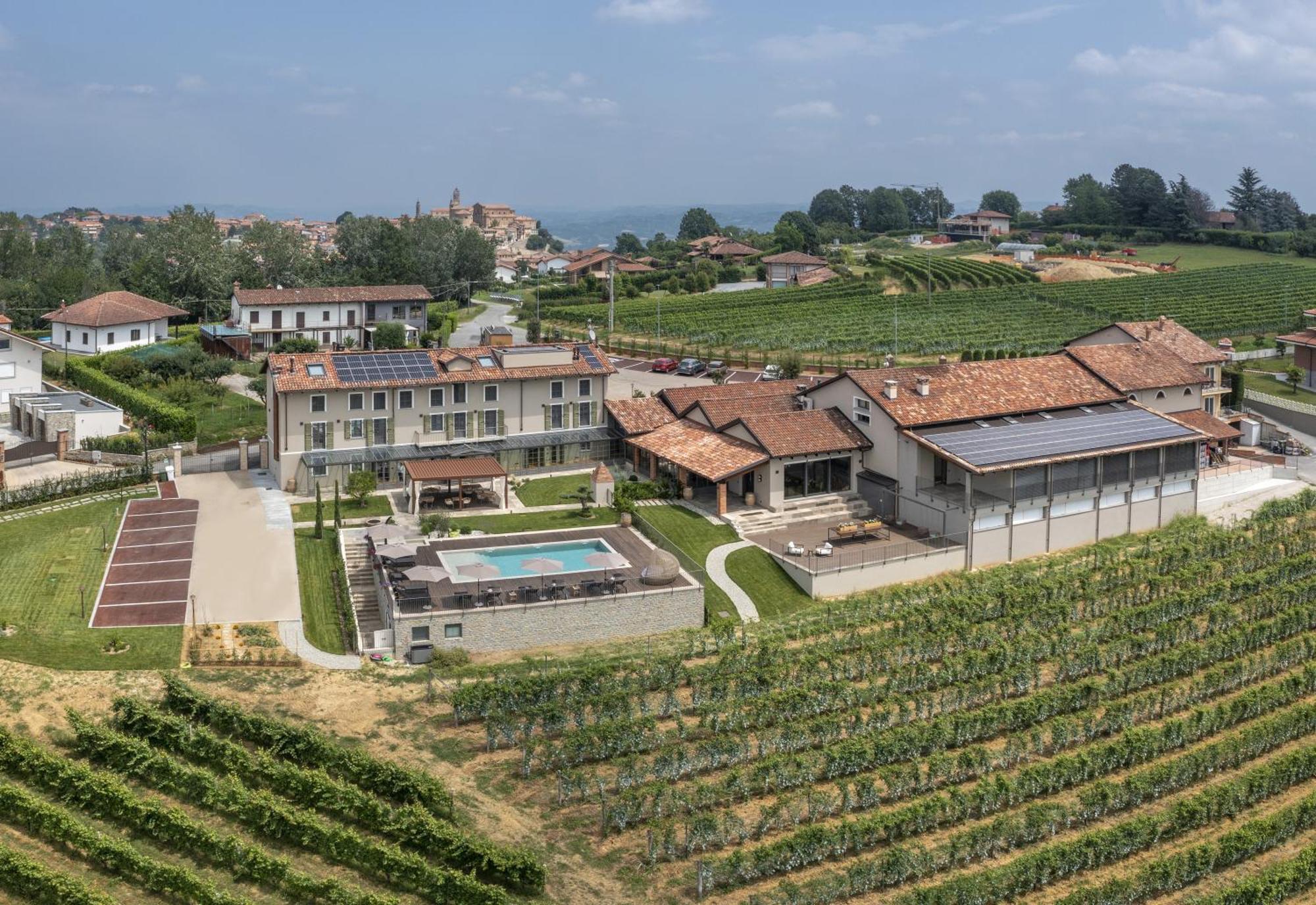 Antica Dimora Dosio Bed & Breakfast La Morra Exterior photo