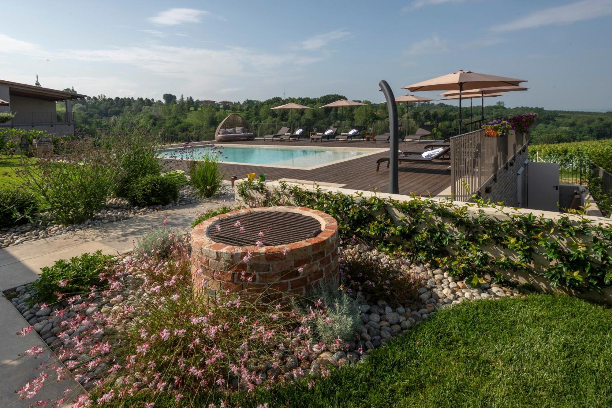 Antica Dimora Dosio Bed & Breakfast La Morra Exterior photo